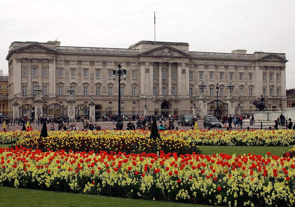 london-spring-buckingham-palace-0